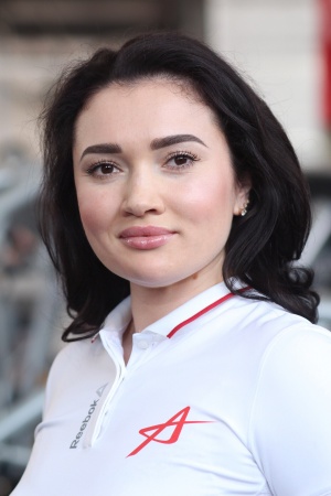 Екатерина Незамаева